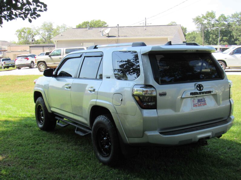 2019 Toyota 4 Runner SR5